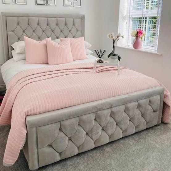 Hilton bed